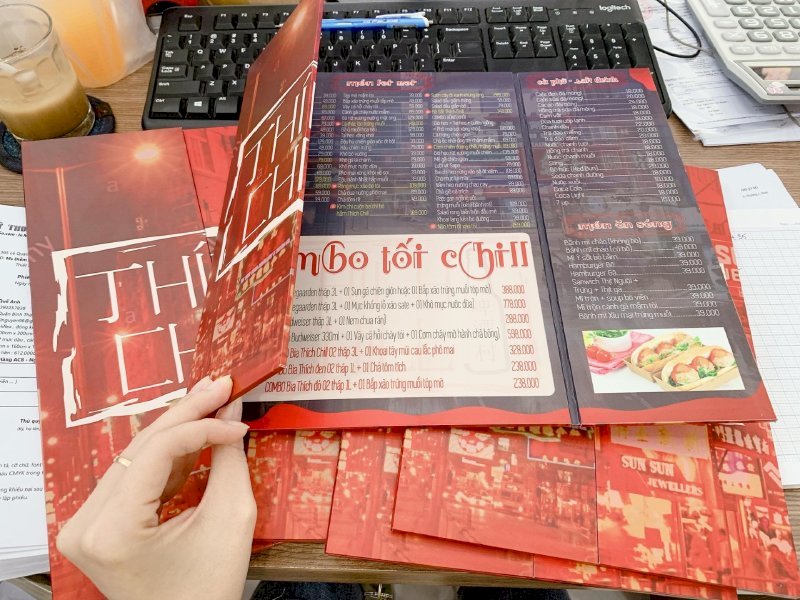 Đặt in menu quyển dán gói bồi formex - in menu chất lượng đỉnh cao, in nhanh menu lấy gấp