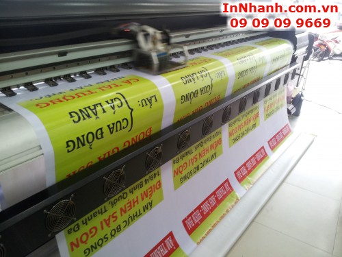 In băng rôn quảng cáo