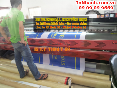 In nhanh bandroll khuyến mãi chào mừng lễ 30.4 và 1.5 giá rẻ tại Tp.HCM