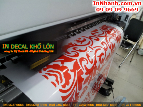 In nhanh giá rẻ Decal khổ lớn tại TPHCM